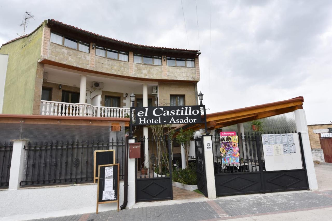 Hotel Rural El Castillo Larraga Екстериор снимка