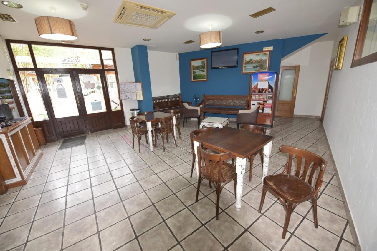 Hotel Rural El Castillo Larraga Екстериор снимка