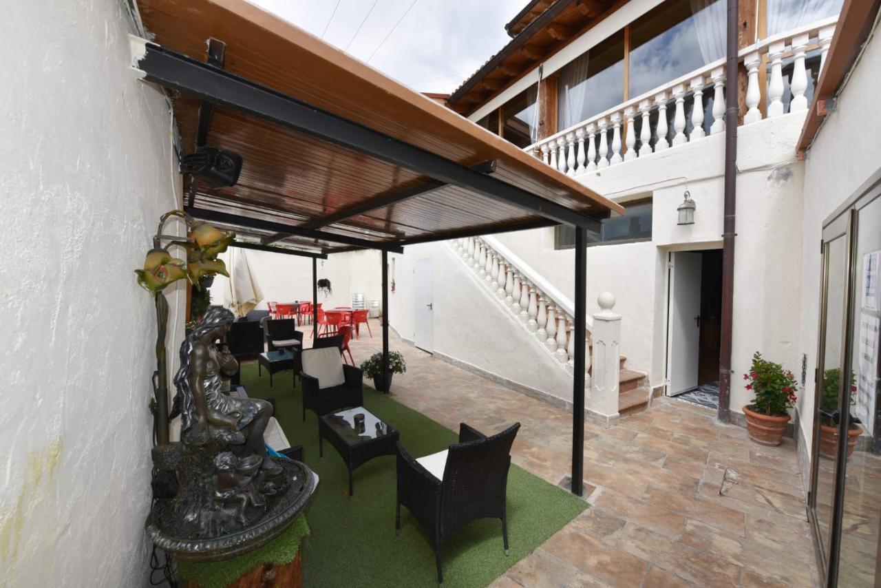 Hotel Rural El Castillo Larraga Екстериор снимка
