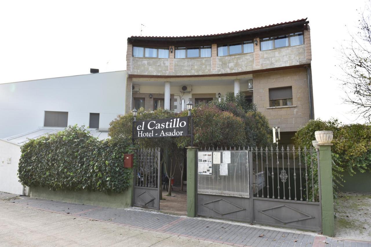 Hotel Rural El Castillo Larraga Екстериор снимка