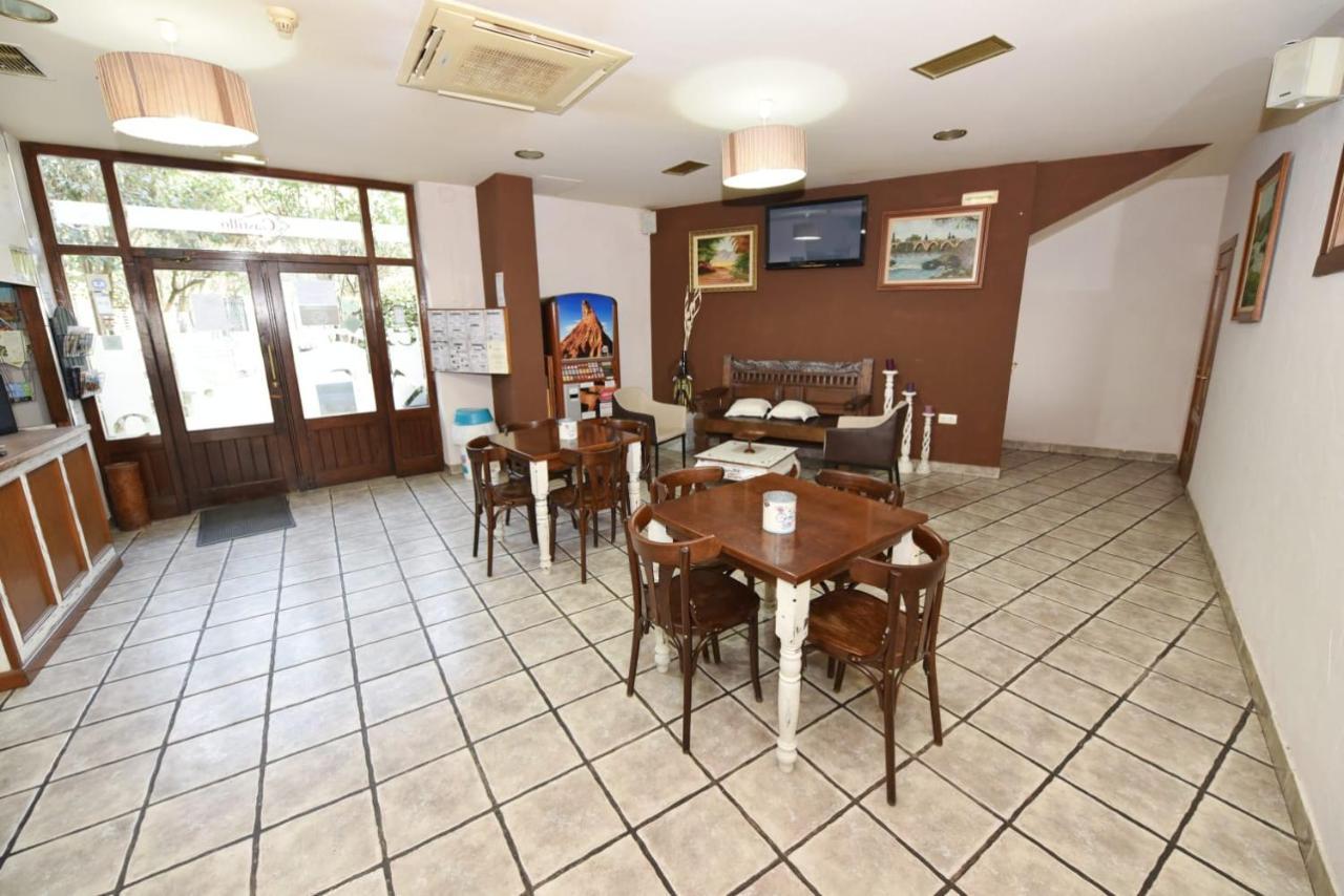 Hotel Rural El Castillo Larraga Екстериор снимка